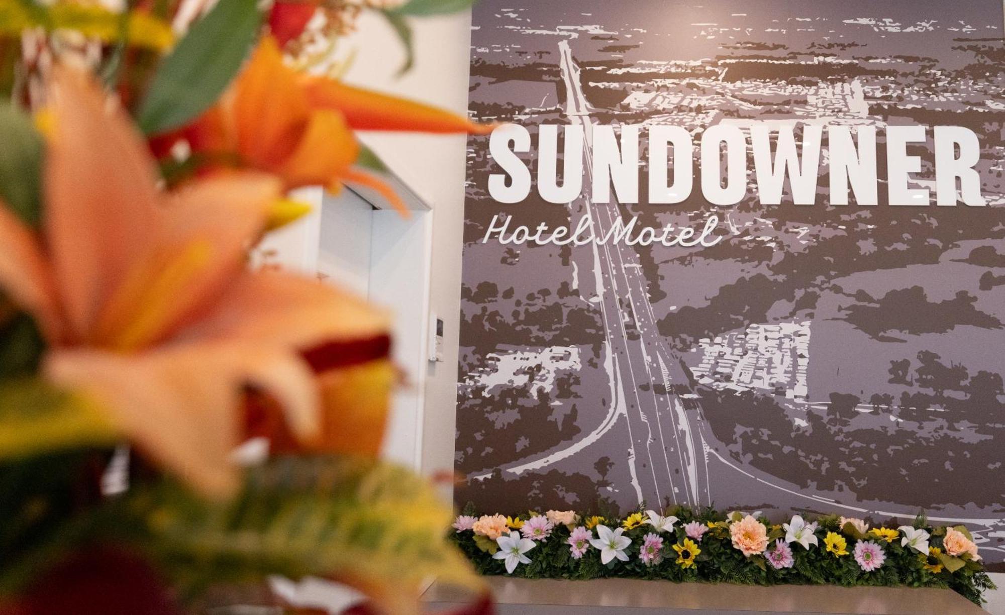 Sundowner Hotel Motel 카불쳐 외부 사진